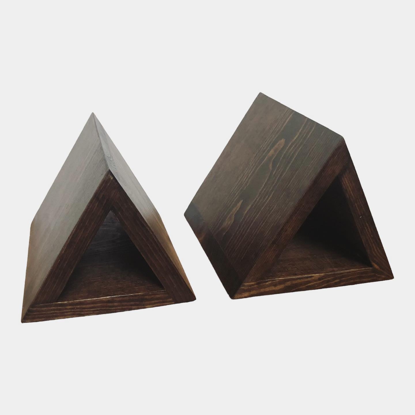 This Triangular Wooden Book-holder and Bookmark Is Perfect For Any